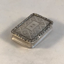 Load image into Gallery viewer, Nathaniel Mills Silver Vinaigrette Birmingham 1836
