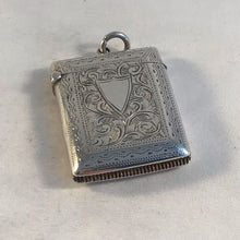 Load image into Gallery viewer, Silver Vesta With Shield Shaped Cartouche Birmingham 1900
