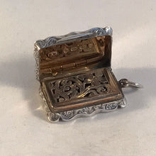 Load image into Gallery viewer, Victorian Silver Vinaigrette Frederick Marson Birmingham 1876
