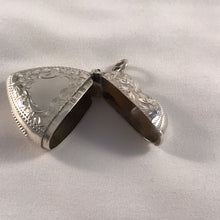 Load image into Gallery viewer, Edwardian Heart Shaped Silver Vesta Hallmarked Birmingham 1903
