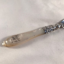 Load image into Gallery viewer, Silver And Mother Of Pearl Butter Spreader George Unite 1879
