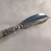 Load image into Gallery viewer, Silver And Mother Of Pearl Butter Spreader George Unite 1879
