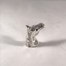 Load image into Gallery viewer, Solid Silver Horse Head Vesta
