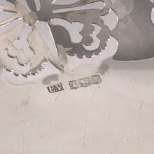 Load image into Gallery viewer, Viners Silver Scallop Shaped Dessert Stand Or Tazza
