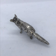 Load image into Gallery viewer, Solid Sterling Silver Novelty Model of a Fox London 1904
