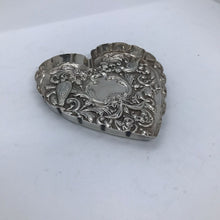 Load image into Gallery viewer, Victorian Heart Shaped Silver Trinket Dish William Comyns London 1899
