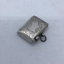 Load image into Gallery viewer, Silver Vesta with Shaped Cartouche Birmingham 1915
