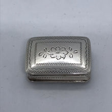 Load image into Gallery viewer, Nathaniel Mills Silver Vinaigrette Birmingham 1840
