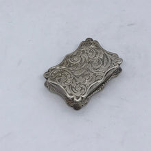 Load image into Gallery viewer, Victorian Solid Silver Hallmarked Vinaigrette Edward Smith 1843
