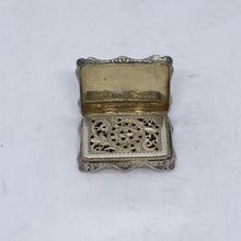 Load image into Gallery viewer, Victorian Solid Silver Hallmarked Vinaigrette Edward Smith 1843
