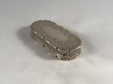 Load image into Gallery viewer, Hallmarked Silver Snuff Box Frederick Marson London 1862
