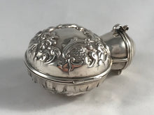 Load image into Gallery viewer, Hallmarked Silver Scent Bottle Case Goldsmiths And Silversmiths London 1898
