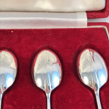 Load image into Gallery viewer, Boxed Set Of Silver Collectors Spoons British Hallmarks Queen Elizabeth II Coronation 1953
