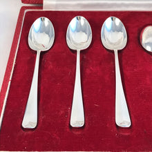 Load image into Gallery viewer, Boxed Set Of Silver Collectors Spoons British Hallmarks Queen Elizabeth II Coronation 1953
